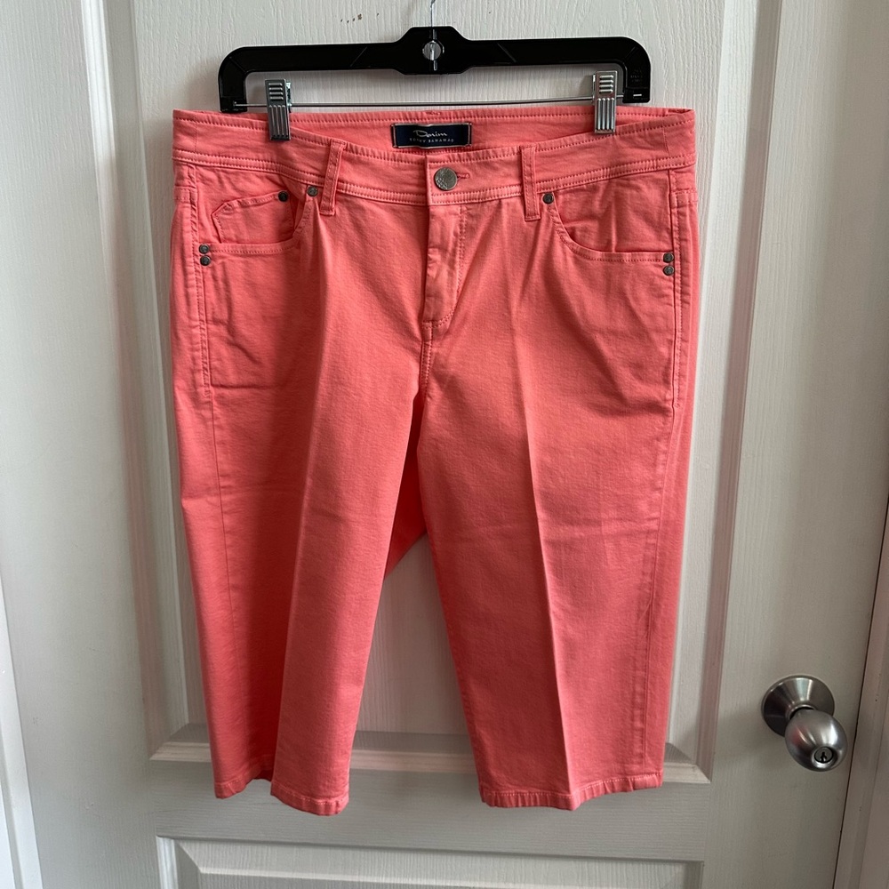 Tommy Bahama Denim Coral Women Shorts Bermudas